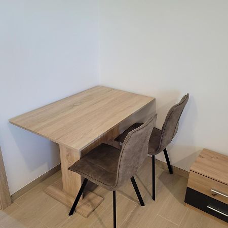 Apartman Neva Galanta Bagian luar foto